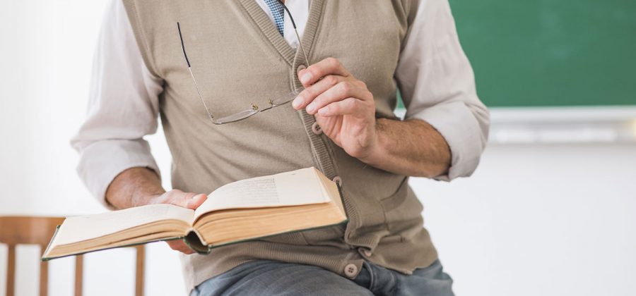 Attivit e strategie di sostegno didattico agli alunni con disabilit nella scuola di oggi. La formazione dellinsegnante specializzato